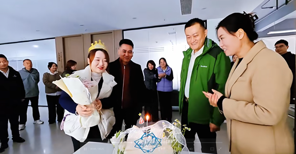 易家人，易起行，易輩子 | 易視界溫暖相伴，共赴最美青春時光